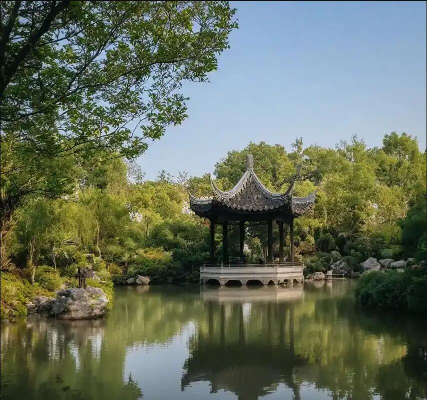 青神县凡梅餐饮有限公司